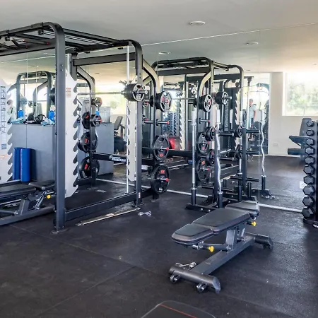 2278-modern In The Alcazaba Lagoon *