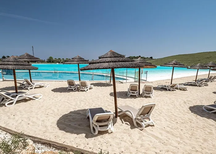 2278-modern In The Alcazaba Lagoon Apartment