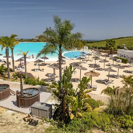 2278-modern In The Alcazaba Lagoon Estepona