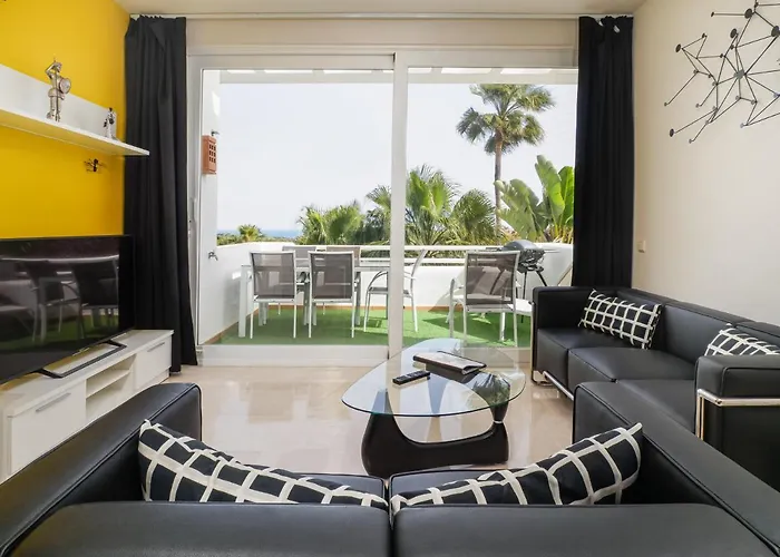 アパート 2278-modern In The Alcazaba Lagoon