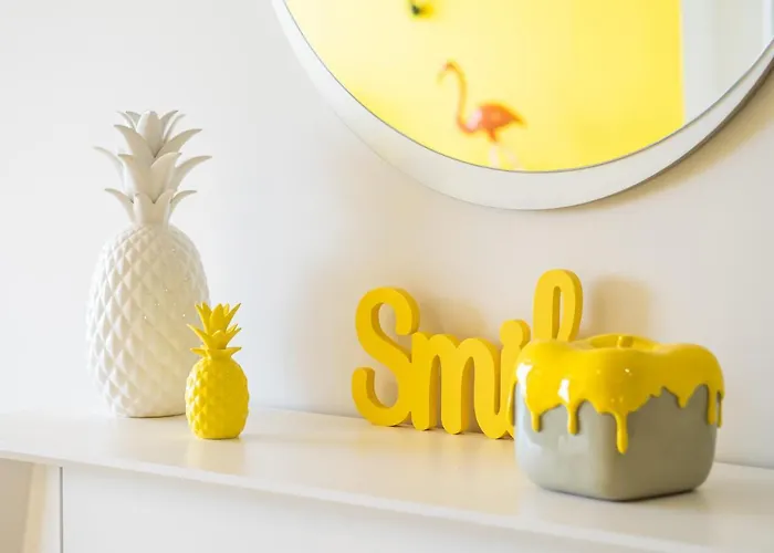 2278-modern In The Alcazaba Lagoon エステポナ