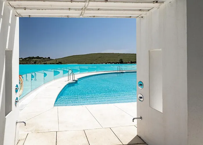 2278-modern In The Alcazaba Lagoon * エステポナ