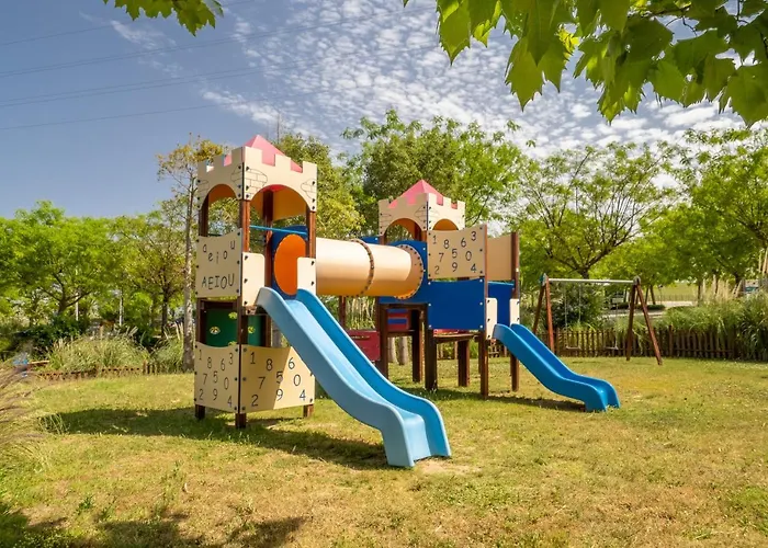 2278-modern In The Alcazaba Lagoon エステポナ